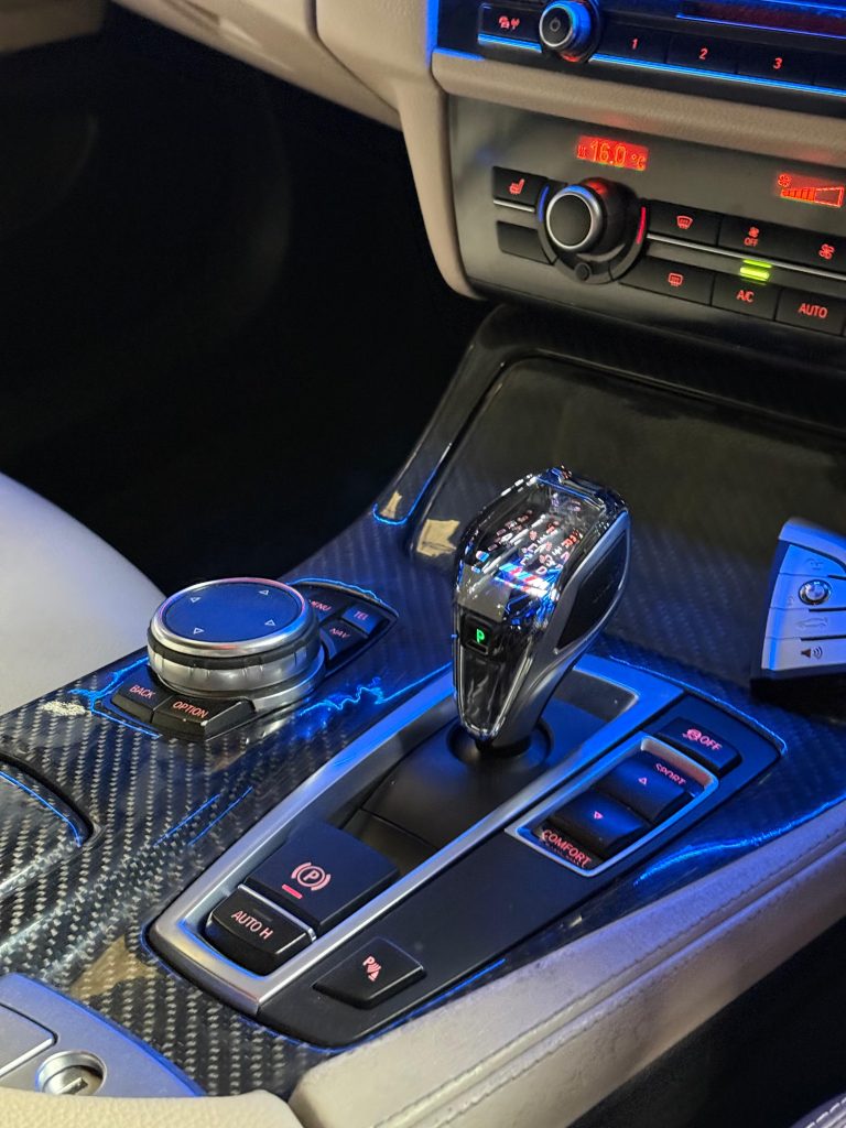 F10 Crystal Gear Shift
